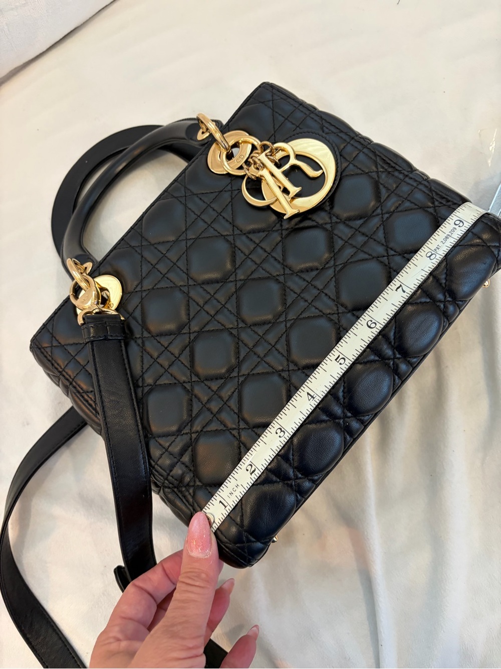 Christian Dior Lady Dior Medium Black Cannage Lambskin Gold Hardware Top Bag - Picture 13 of 16